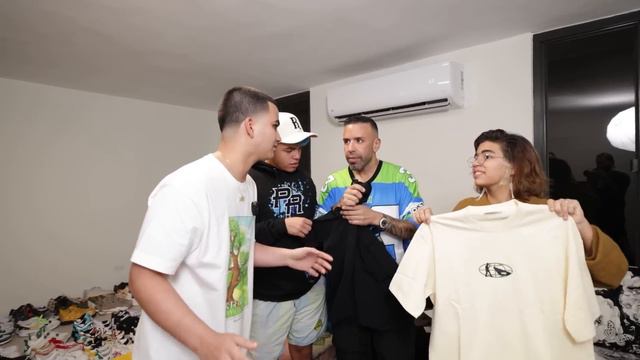 ¡MOLUSCO ME DIO $4,000 PARA COMPRARLE TENIS! смотреть онлайн