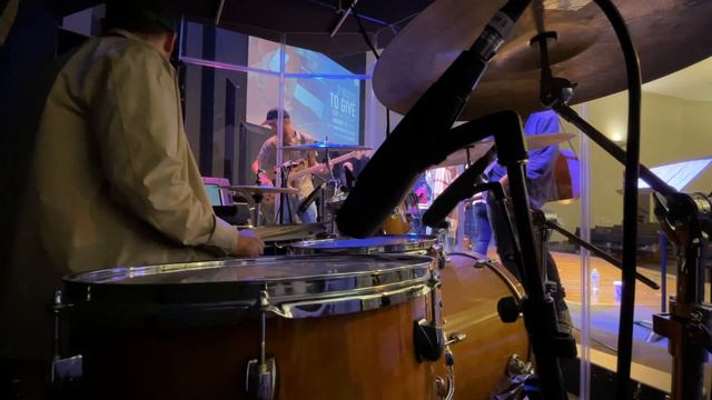 Sound check | dialing in a Behringer p16￼ смотреть онлайн