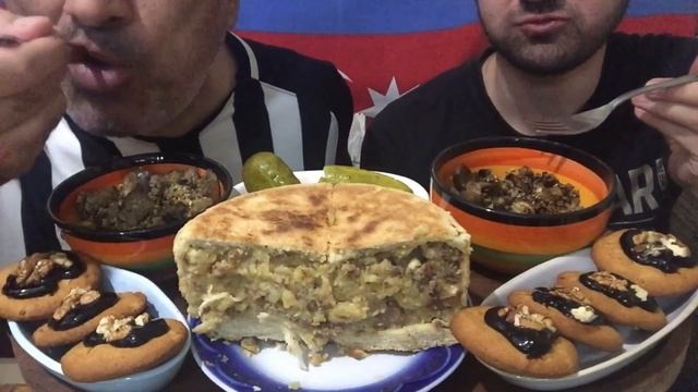 MUKBANG with my Guest | Amazing Beef Pie ? | Chicken Giblets Curry ?| Orange ? Cookies ? with ? смотреть онлайн
