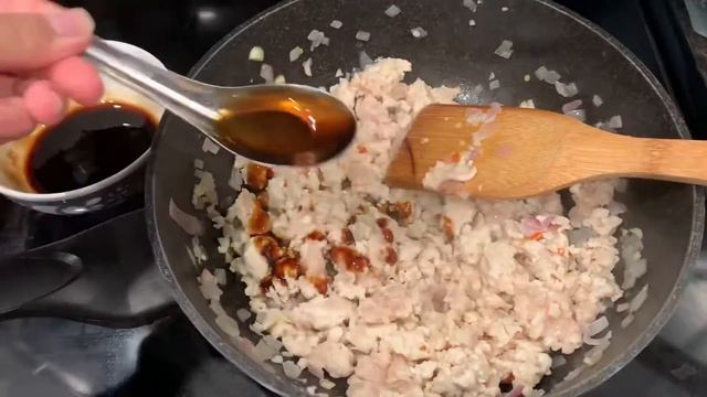 Thai Holy Basil Chicken - Pad Gra Pao || Sara Barouki смотреть онлайн