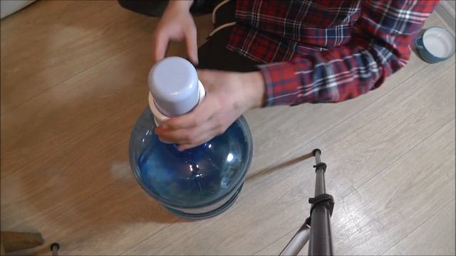 Как установить помпу на бутыль 19 л на примере Помпа для воды HotFrost A6 ? смотреть онлайн
