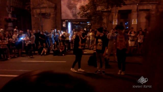 Уличные танцы, Киев, Вечерний Крещатик часть 4 - Street Dance, Kiev, Khreshchatyk Evening part 4 смотреть онлайн