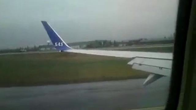 SAS Landing in gardermoen airport смотреть онлайн