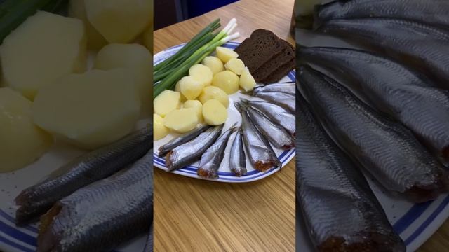 Тугунок он такой! Подсаживаешься, ешь его полным ротом? потом ждёшь 10 месяцев и так каждый год? смотреть онлайн