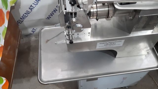 JGL-60 или JGL-120 - какой пельменный аппарат лучше выбрать? смотреть онлайн