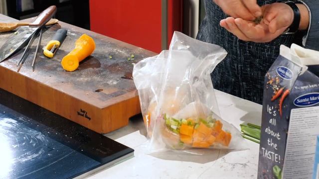 Нежный КРОЛИК в белом соусе. Технология СУВИД - просто и полезно! - рецепт шеф повара Ильи Лазерсон