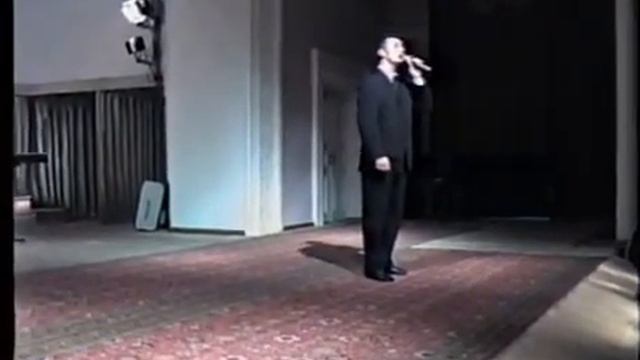 Чан диде. Сл.и муз. Седагет Керимовой. Поет Руслан Пирвердиев ("Cувар") 2002 г. смотреть онлайн