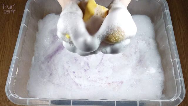 ASMR Detergent Sponge Squeezing 💓 Mr. Clean (Lavender)