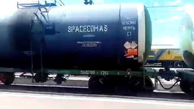 Железнодорожные составы с нефтехимией. Ленинградская область. Лужский район. Август 2021 смотреть онлайн