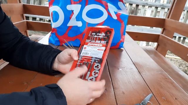 Как восстановить резьбу? | Набор метчиков и плашек смотреть онлайн