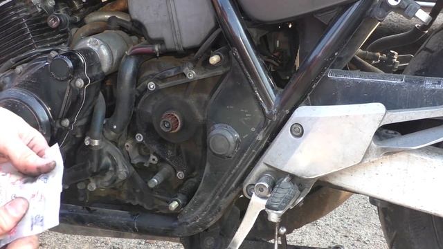 CB400 Замена цепи и ведущей звезды смотреть онлайн