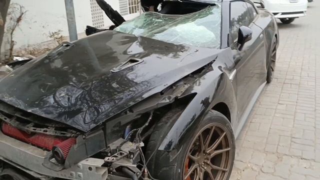 Godzilla Nissan GT-R Crashed In Lahore ? | Many Condolences To Qasir Nazir ? | смотреть онлайн