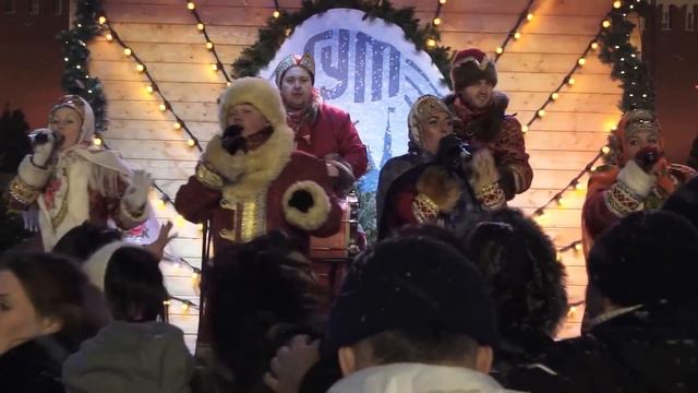 Зажигательные песни на Красной площади в Новый год смотреть онлайн