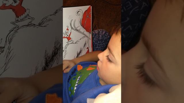 Harri Reads How the Grinch Stole Christmas смотреть онлайн