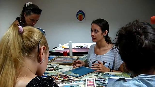 Творческая мастерская Лучии Денесюк. Мастер-класс рисунок пастелью. смотреть онлайн