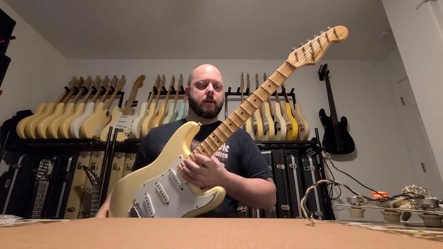Yngwie Pickguards Official vs. Signature Models смотреть онлайн