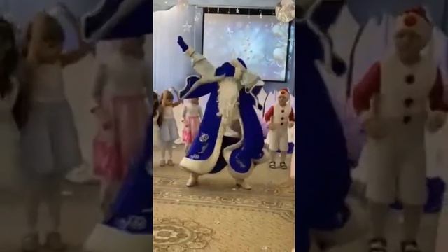 Дед мороз жгет!???? смотреть онлайн