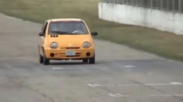 Club renault en turagua 8 смотреть онлайн