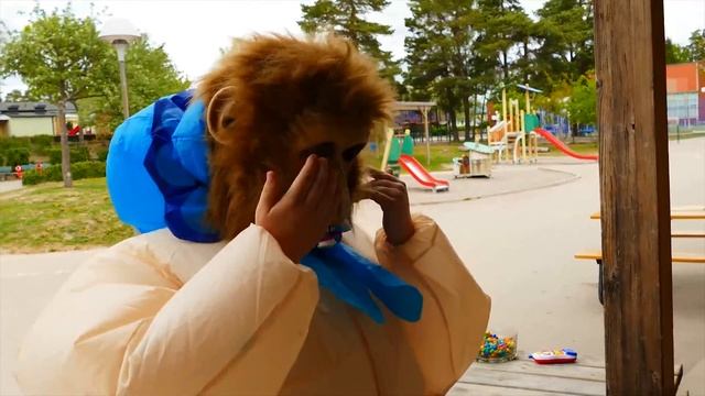 Candy ЧЕЛЛЕНДЖ Очень МНОГО конфет M&M's VS Skittles Haribo VS Chupa Chups смотреть онлайн