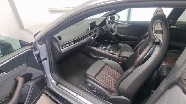Audi RS5 2.9 TFSI V6 Tiptronic quattro Euro 6 (s/s) 2dr смотреть онлайн