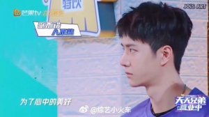 [RUS SUB] Ван Ибо терпеливый ребенок и никого не знает - бэкстэйдж Day Day Up Wang Yibo 王一博 2106202