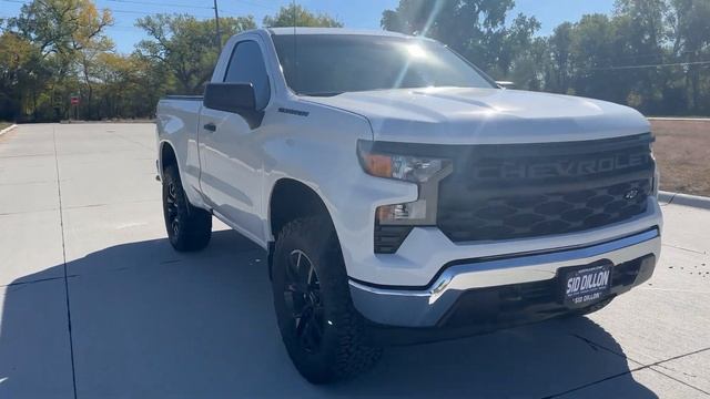 2024 Silverado Regular Cab 4WD (HARD TO FIND 2 Door Standard Box!)