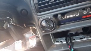 Сгорает предохранитель автомагнитолы