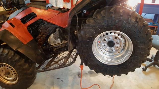 Restoring An Old Four Wheeler смотреть онлайн