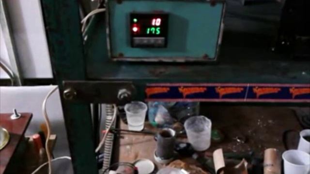 Запекание резиновых пресс-форм в камерной печи / Baking rubber molds in the oven chamber смотреть онлайн