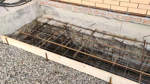 Треcнул фундамент от застройщика! Как устранить проблему!! смотреть онлайн