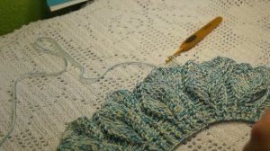 Круглая кокетка "Листья"+ росток ,вязание крючком( В №168)