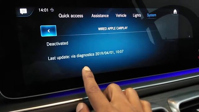 How to check if Apple Car Play / Android Auto is activated on your Mercedes MBUX. C and G series. смотреть онлайн
