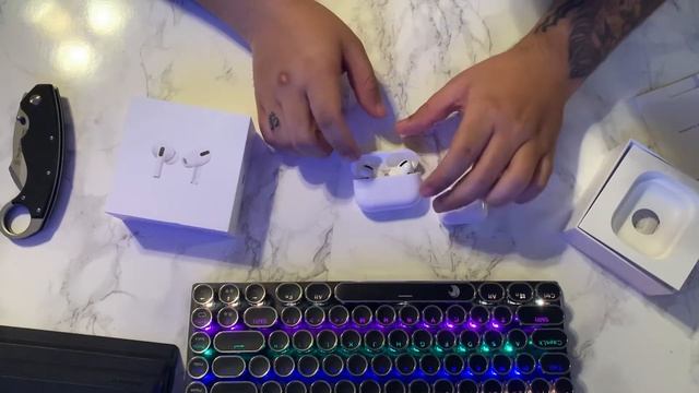 Apple Airpods Pro Unboxing & First Impression