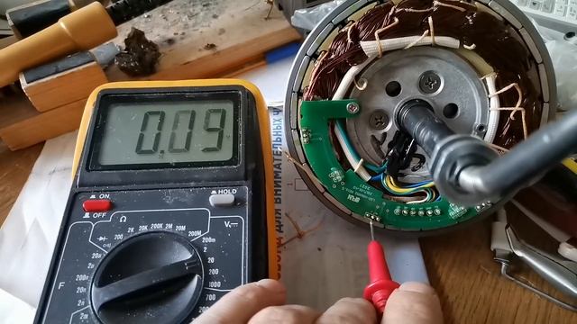 Первый раз пытаюсь проверить датчики холла на мотор колесе 41.