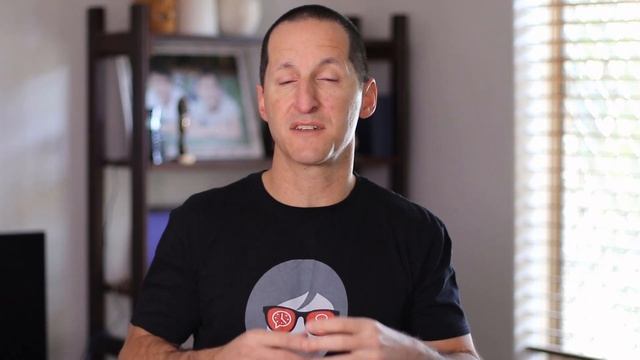 My laptop can't fly.... but 18cXE does! смотреть онлайн