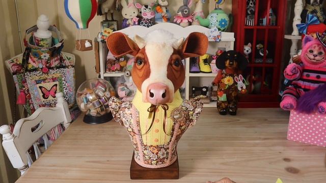"Ollie" Cow Portrait Bust || February Masterclass || + GIVEAWAY смотреть онлайн