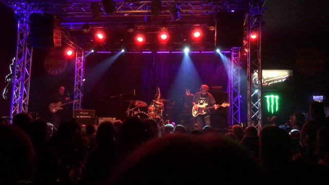 Blues Wire - Chicken Fried Snake (Live@Kyttaro 05-01-2018) смотреть онлайн