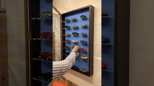 Настенная витрина для машинок.#витринадляколлекции смотреть онлайн