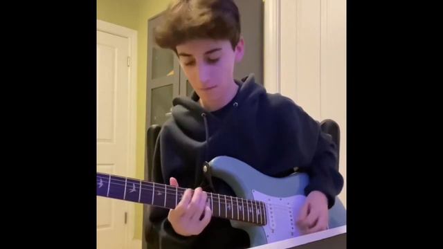 IF MAPS GUITAR SOLO MAROON 5 смотреть онлайн