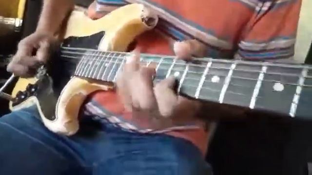 Guitarra Fender Bronco, Amplificador Fender Blues Junior III, Mfx Line 6 смотреть онлайн