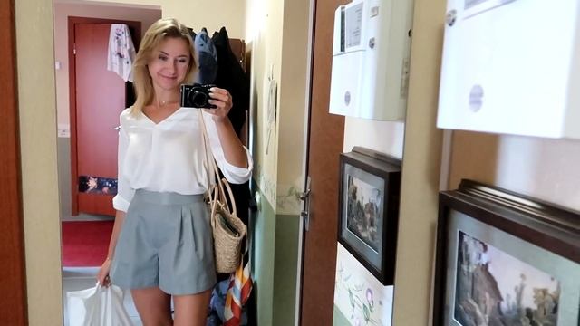 ПОЧЕМУ АРТЁМ ПСИХУЕТ??А Я ЗАСТРЯЛА В ЛИФТЕ? смотреть онлайн