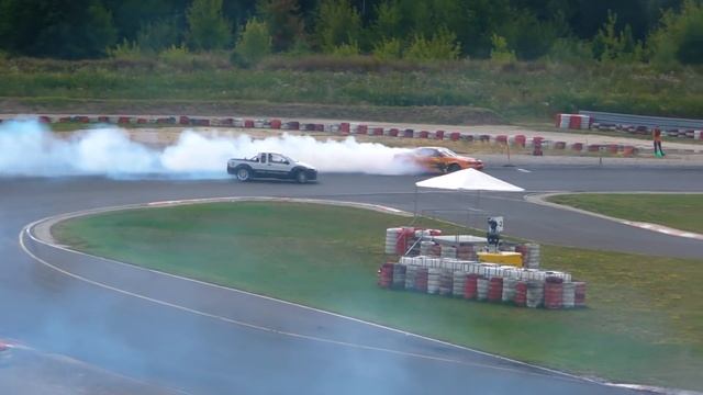 Drift Nissan Skyline R34 LS3 TURBO 650HP 800Nm Jaś Borawski DMP r3 Słomczyn смотреть онлайн