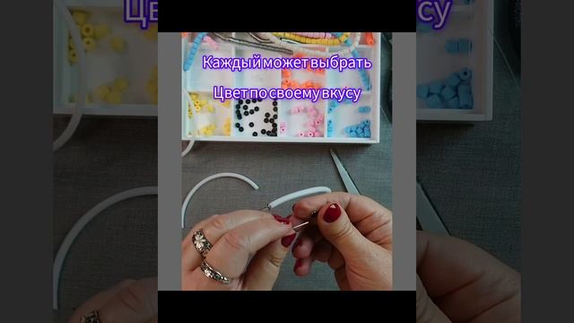 мастер класс, как быстро сделать колье из каучуковых бусин на мемори проволоке
