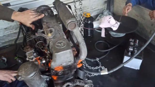 Запуск двигателя после простоя Mercedes Sprinter 2.9. Germany рулить