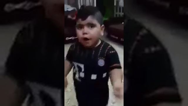 Красавчик танцует БАКЛАЖАН ? смотреть онлайн