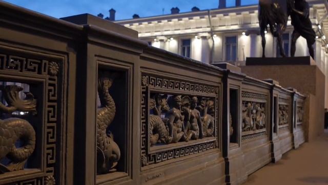 Аничков мост