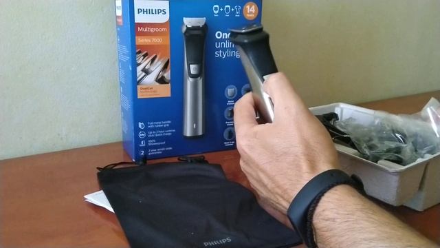 Aparat de tuns Philips MG7745/15 - Unboxing! смотреть онлайн