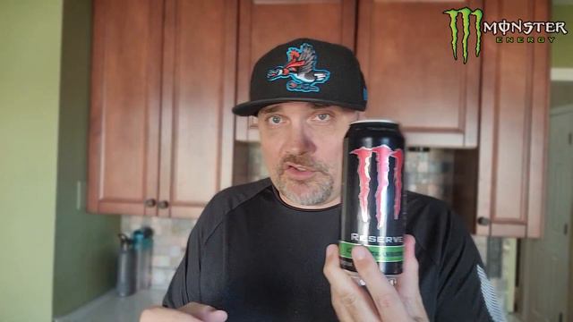 Monster Energy® Reserve Kiwi Strawberry Review! 🔋🥝🍓 | theendorsement смотреть онлайн