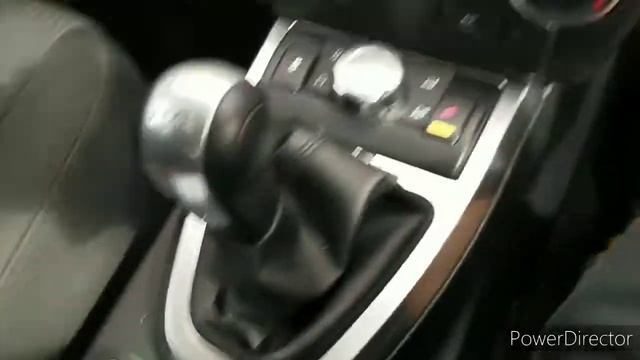Freelander 2 centre dashboard facia replacement. смотреть онлайн