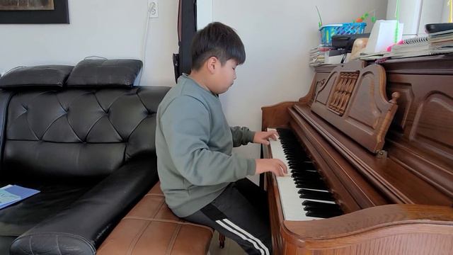 하울의 움직이는 성ost(인생의 회전목마) PIANO ver. смотреть онлайн